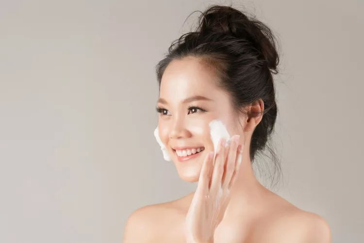 Top 8 Best Korean Skincare for Acne