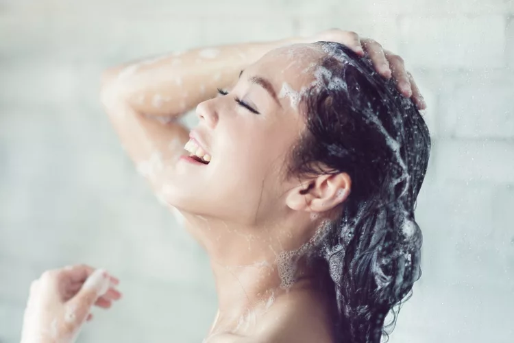 Neutralizing shampoo